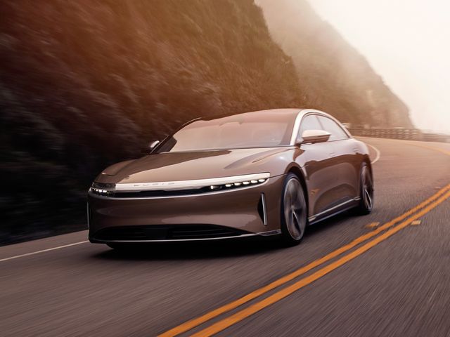 Lucid Motors与Churchill Capital Corp IV合并上市，加强Lucid在可持续电动汽车市场重新定义豪华，性能和效率的愿景
